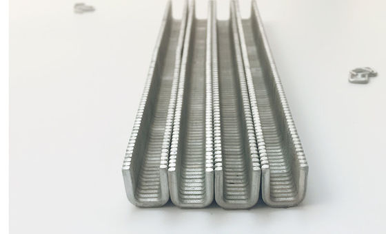 Wandklemmen Schwerlast-Rolle R-Form Würstchen Klammern Lebensmittel Standardverpackung 8000 Nummern/Rolle